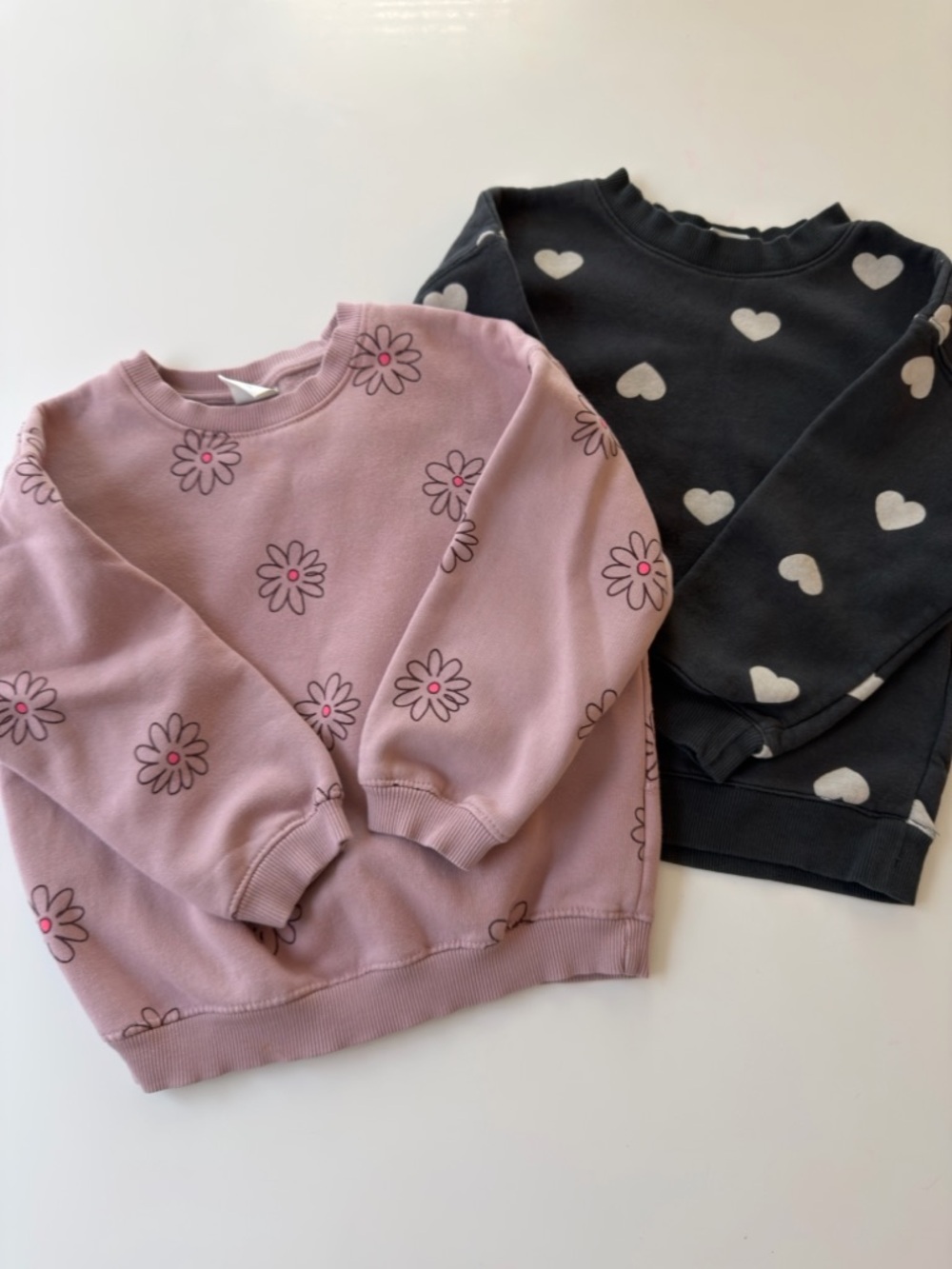 Bundle Toddler Girl Sweatshirts Zara + H&M Size 5T/ 6T